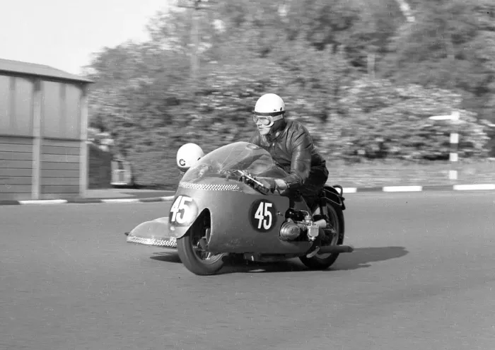 Framed Print : Ferdinand Breu & D Heinz (BMW) 1965 Sidecar TT Framed Print : Ferdinand Breu & D Heinz (BMW) 1965 Sidecar TT