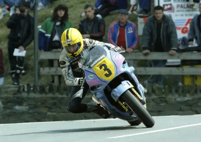 Framed Print : Focussed: Joey Dunlop (Harris Honda); 1991 Supersport 600 TT Framed Print : Focussed: Joey Dunlop (Harris Honda); 1991 Supersport 600 TT