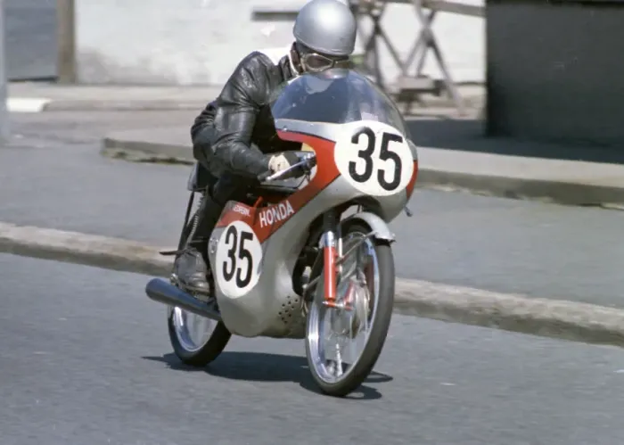 Framed Print : Fran Redfern (Honda) 1968 50cc TT