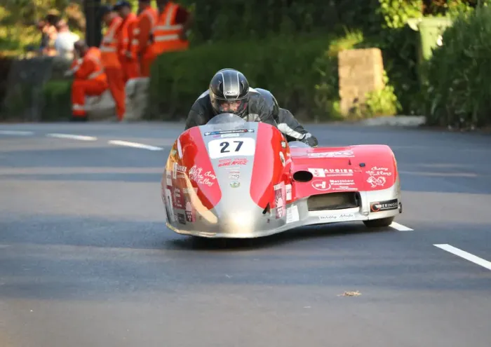 Framed Print : Francois Leblond & Marlene Couliard (SGR Suzuki) 2018 Sidecar TT Framed Print : Francois Leblond & Marlene Couliard (SGR Suzuki) 2018 Sidecar TT