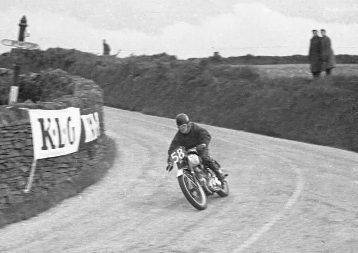Framed Print : Frank Coleman (BSA) 1950 Senior Clubman TT