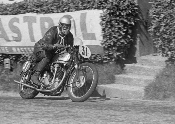Framed Print : Frank Fletcher at Cronk ny Mona: 1951 Senior Clubman TT Framed Print : Frank Fletcher at Cronk ny Mona: 1951 Senior Clubman TT