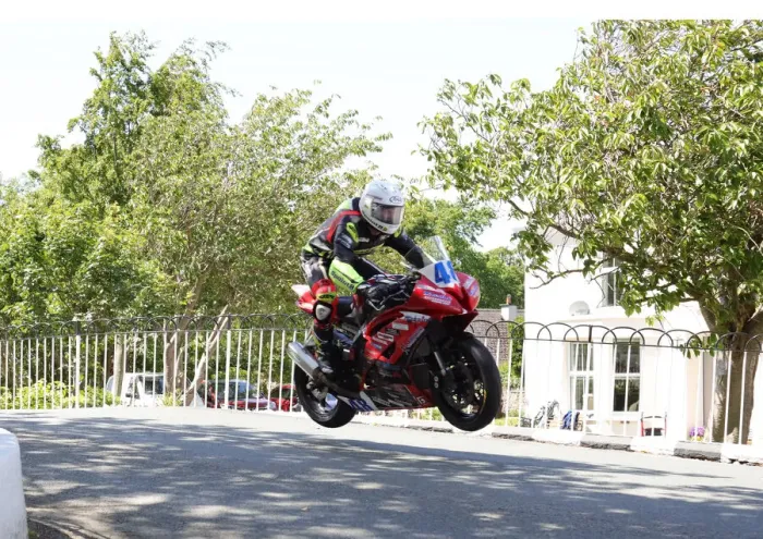 Framed Print : Frank Gallagher (Yamaha) on Ballaugh Bridge 2019 Sopersport TT Framed Print : Frank Gallagher (Yamaha) on Ballaugh Bridge 2019 Sopersport TT