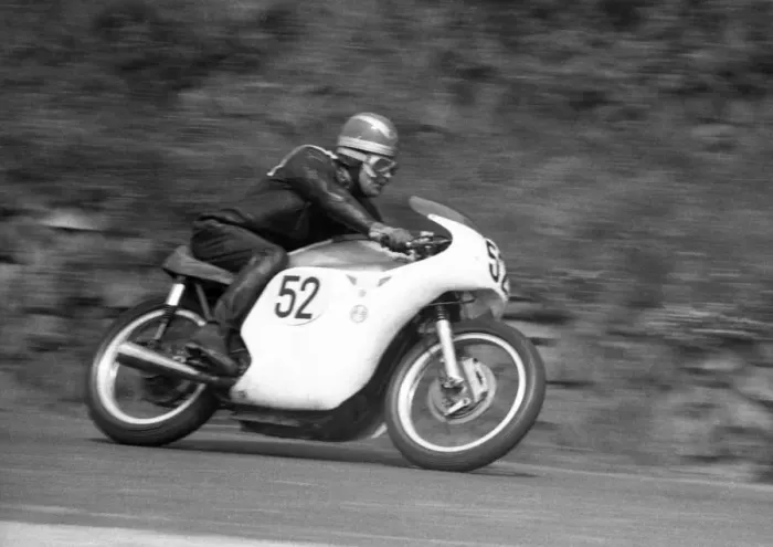 Framed Print : Frank Norris (FAN spl) 1964 Senior TT Framed Print : Frank Norris (FAN spl) 1964 Senior TT