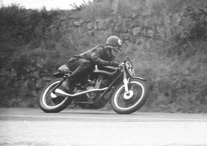 Framed Print : Frank Redman (AJS) 1957 Junior Manx Grand Prix Framed Print : Frank Redman (AJS) 1957 Junior Manx Grand Prix