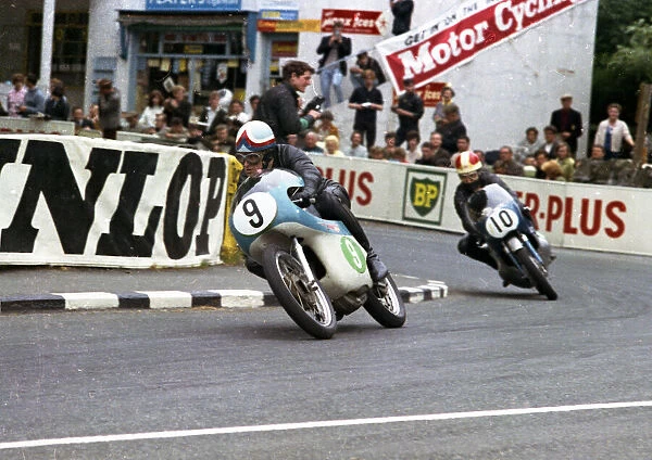 Franta Stastny (CZ) & Frank Perris (Suzuki) 1965 Lightweight TT