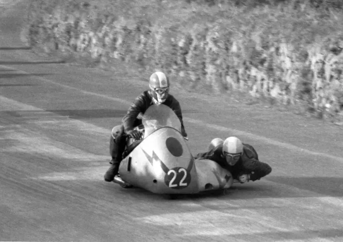 Framed Print : Fred Brindley & Jack Waugh (BSA) 1960 Sidecar TT Framed Print : Fred Brindley & Jack Waugh (BSA) 1960 Sidecar TT