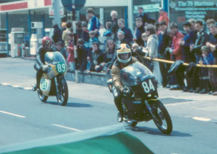 Framed Print : Fred Broadbent (Suzuki) & Bob Orton (Mowbray Suzuki) 1979 Formula 3 TT Framed Print : Fred Broadbent (Suzuki) & Bob Orton (Mowbray Suzuki) 1979 Formula 3 TT