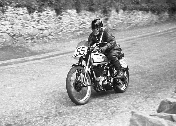 Fred Passmore (Norton) 1952 Senior Clubman TT