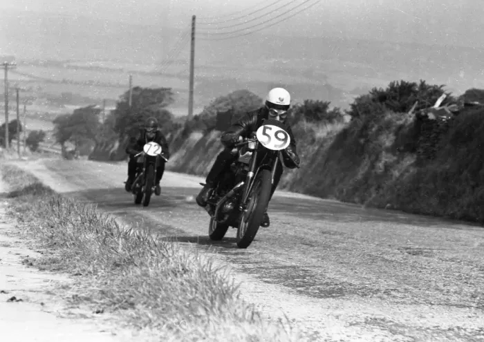 Framed Print : Fred Walton (BSA) 1959 Junior Manx Grand Prix Framed Print : Fred Walton (BSA) 1959 Junior Manx Grand Prix