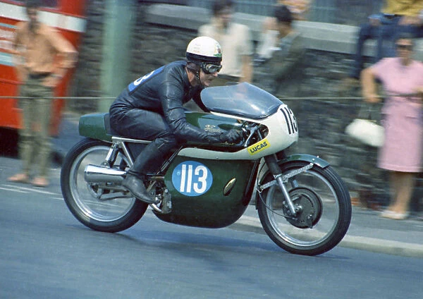 Fred Walton (Seymour Velocette Metisse) 1970 Junior TT