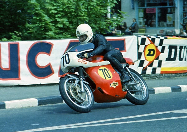 Fred Walton (Velocette Metisse) 1973 Senior TT