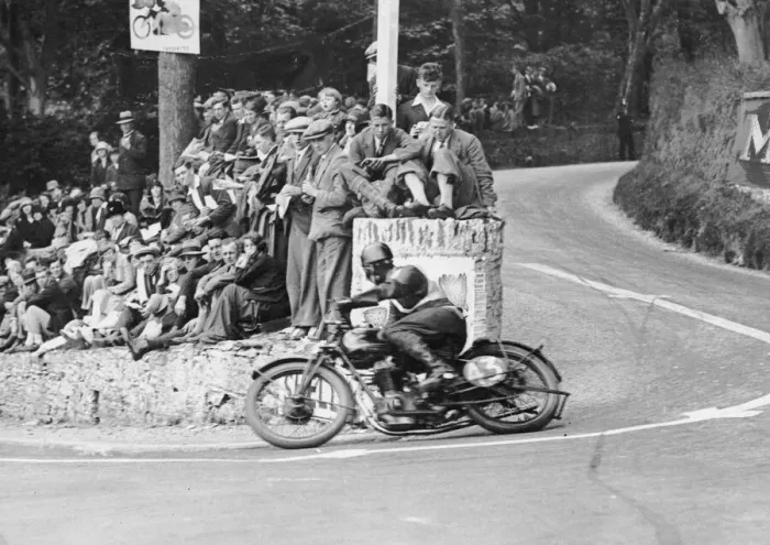 Framed Print : Freddie Hicks (Velocette) 1929 Junior TT Framed Print : Freddie Hicks (Velocette) 1929 Junior TT