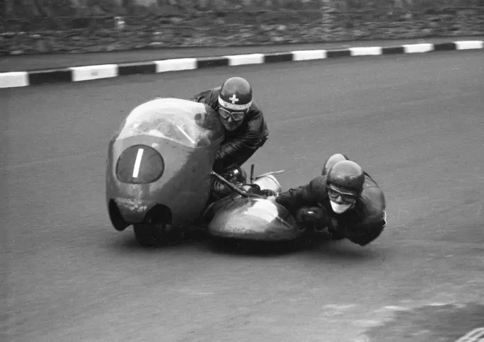 Framed Print : Fritz Scheidegger & Horst Burkhardt (BMW) 1961 Sidecar TT