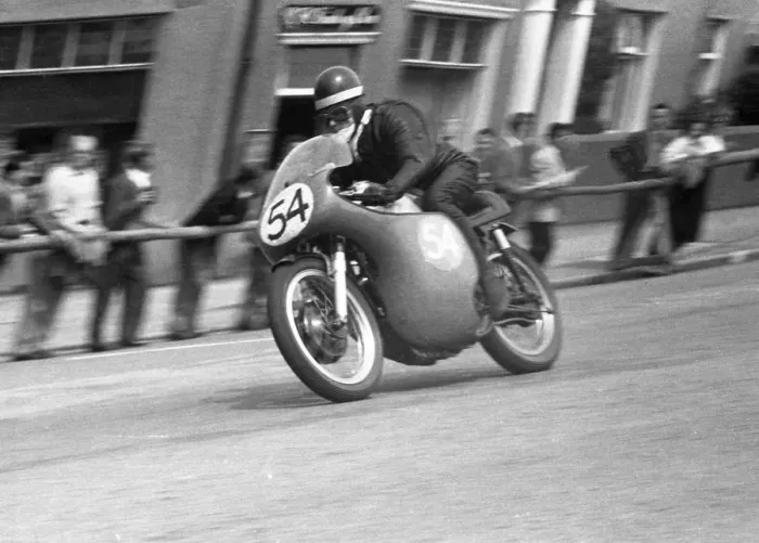 Framed Print : Fron Purslow (Norton) 1958 Junior TT