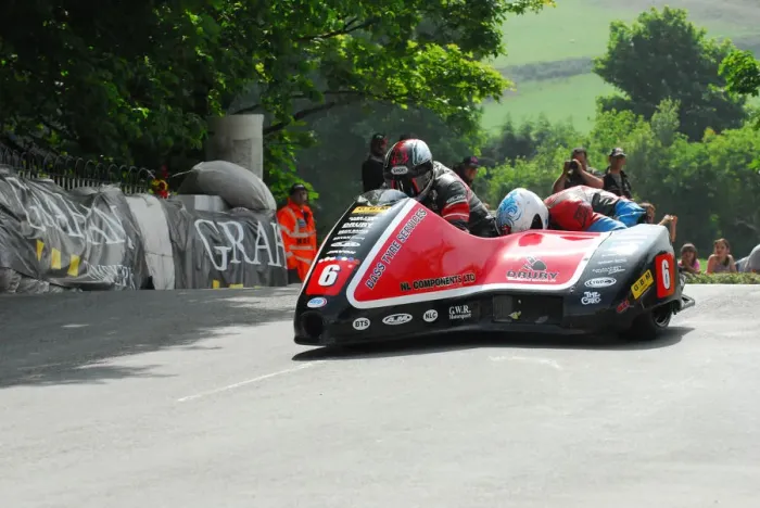 Framed Print : Gary Bryan & Jamie Winn (Baker Honda) 2012 Sidecar TT Framed Print : Gary Bryan & Jamie Winn (Baker Honda) 2012 Sidecar TT
