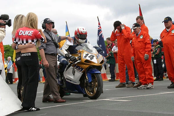 Gary Carswell (Suzuki) 2004 Formula One TT