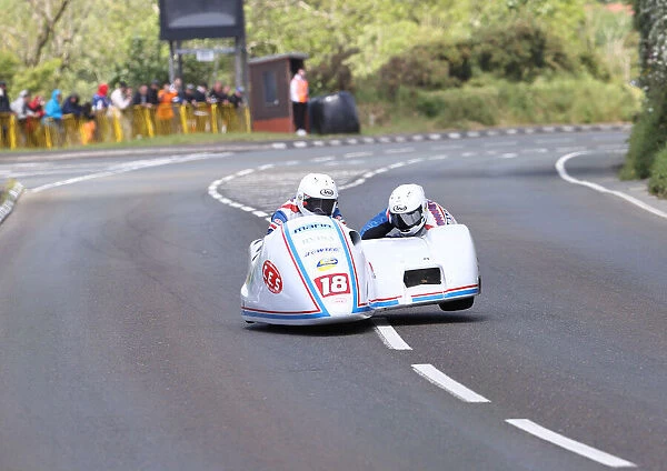 Gary Gibson & Tom Christie (Suzuki Shelbourne) 2022 Sidecar TT