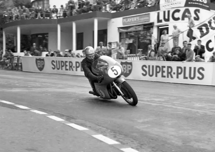 Framed Print : Gary Hocking (MV) 1961 Senior TT Framed Print : Gary Hocking (MV) 1961 Senior TT