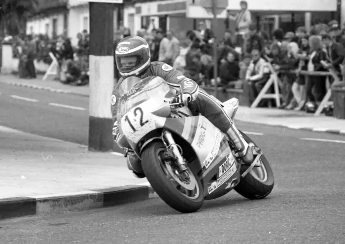 Framed Print : Gary Padgett (Suzuki) 1986 Formula One TT Framed Print : Gary Padgett (Suzuki) 1986 Formula One TT