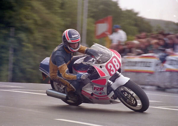 Gary Tate (Yamaha) 1988 Production A TT