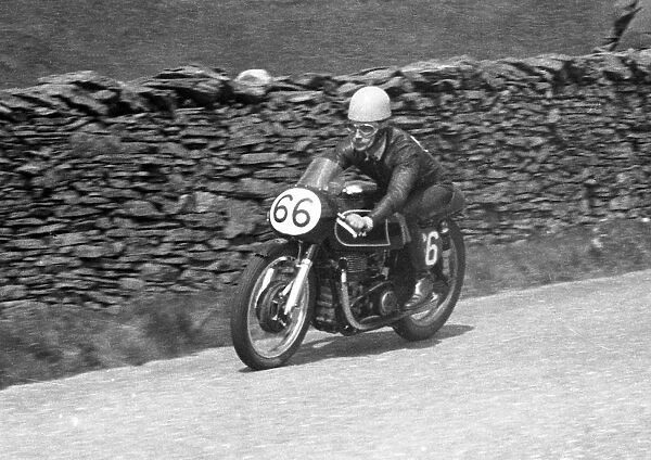Gavin Dunlop (Matchless) 1956 Senior TT