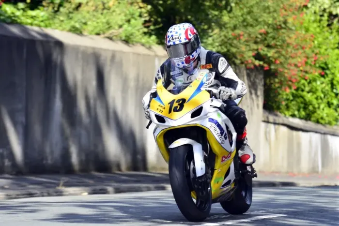 Framed Print : Gavin Lupton (Suzuki) 2014 Senior Manx Grand Prix Framed Print : Gavin Lupton (Suzuki) 2014 Senior Manx Grand Prix