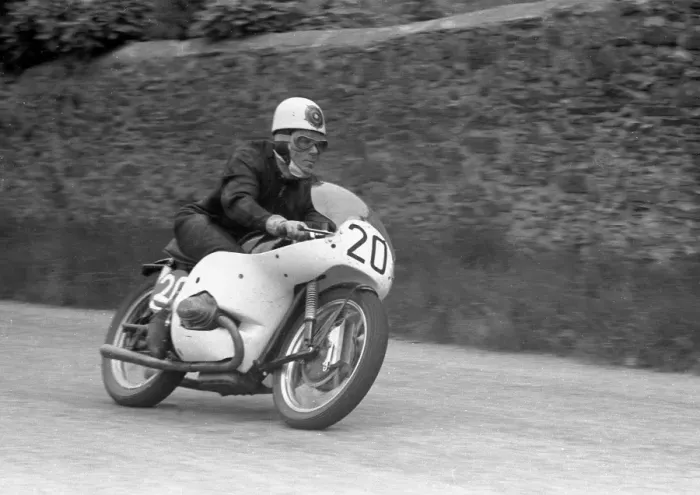 Framed Print : Geof Duke (BMW) 1958 Senior TT Framed Print : Geof Duke (BMW) 1958 Senior TT