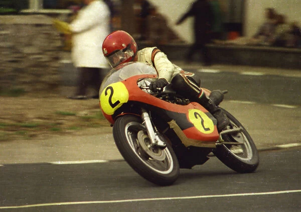 Geoff Barstard (Ryan Crescent) 1976 Senior Manx Grand Prix