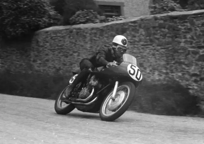 Framed Print : Geoff Duke (Gilera) 1955 Senior TT