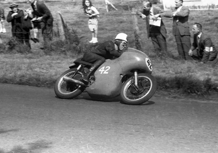 Framed Print : Geoff Duke (Norton) 1959 Junior Ulster Grand Prix Framed Print : Geoff Duke (Norton) 1959 Junior Ulster Grand Prix
