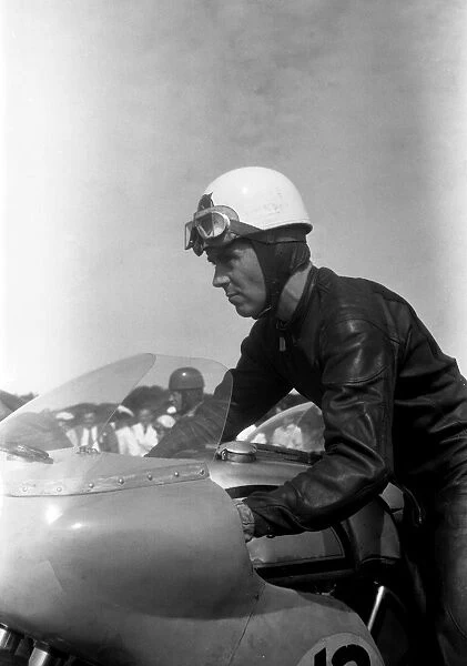 Geoff Duke (Norton) 1959 Senior Ulster Grand Prix