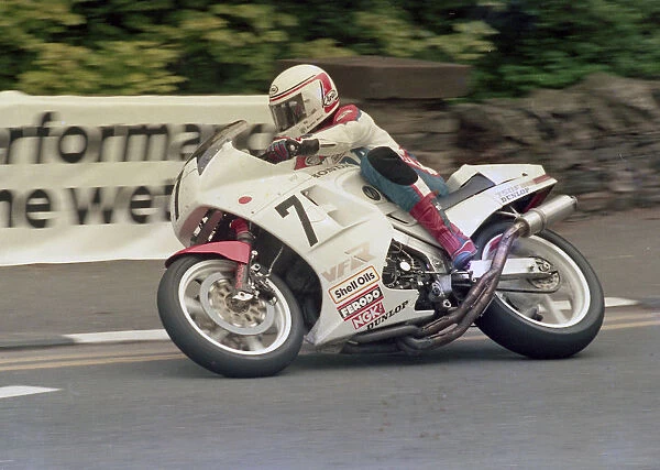 Geoff Johnson (Honda) 1986 Formula One TT