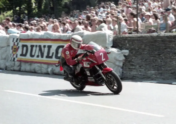 Framed Print : Geoff Johnson (Kawasaki) 1984 Production TT Framed Print : Geoff Johnson (Kawasaki) 1984 Production TT