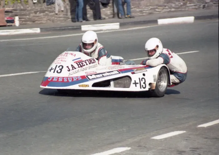 Framed Print : Geoff Rushbrook & B Smith (Yamaha) 1984 Sidecar TT