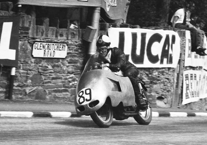 Framed Print : Geoff Tanner (Norton) 1957 Senior TT Framed Print : Geoff Tanner (Norton) 1957 Senior TT