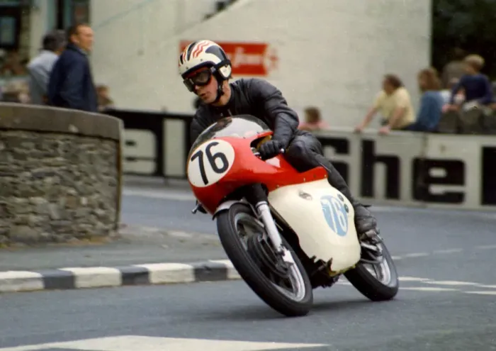 Framed Print : Geoff Taylor (AJS) 1972 Junior Manx Grand Prix