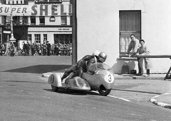 George Auerbacher & Benedik Helm (BMW) 1964 Sidecar TT