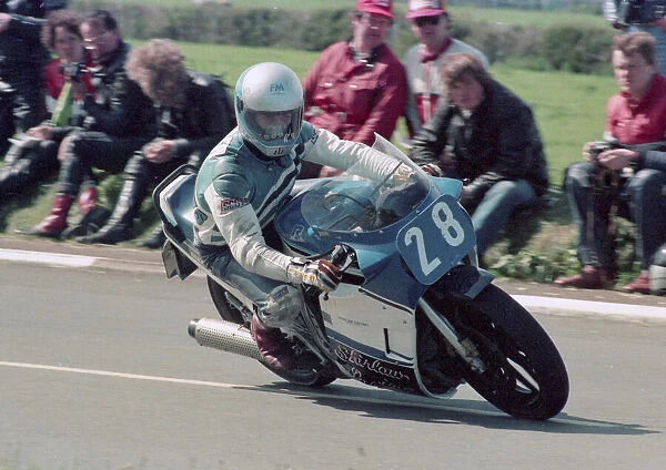 George Linder (Suzuki) 1986 Production B TT