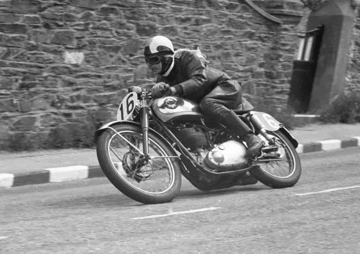 Framed Print : George Northwood (BSA) 1955 Junior TT Framed Print : George Northwood (BSA) 1955 Junior TT