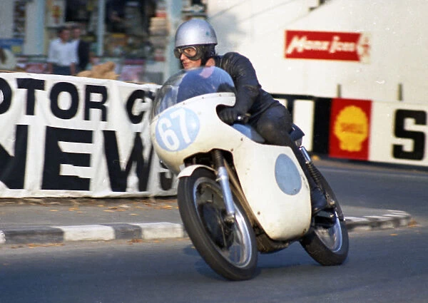 George Cant (Norton) 1968 Junior Manx Grand Prix