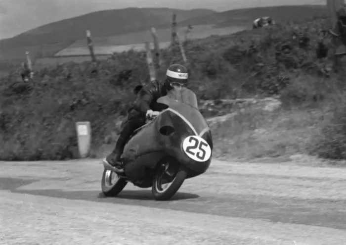 Framed Print : George Salt (Norton) 1957 Senior TT Framed Print : George Salt (Norton) 1957 Senior TT