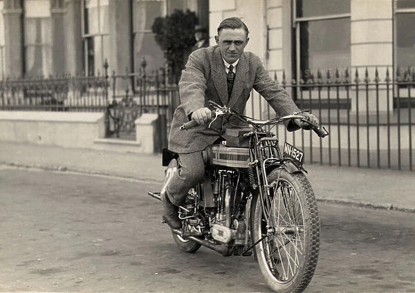 George Shemans (Triumph) 1921 Senior TT