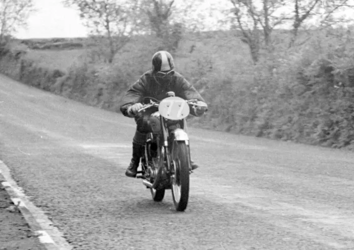 Framed Print : Gerald Brown (BSA) 1950 Clubman Junior TT