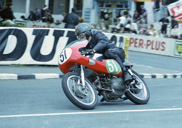 Gerald Senior (Aermacchi) 1965 Lightweight TT