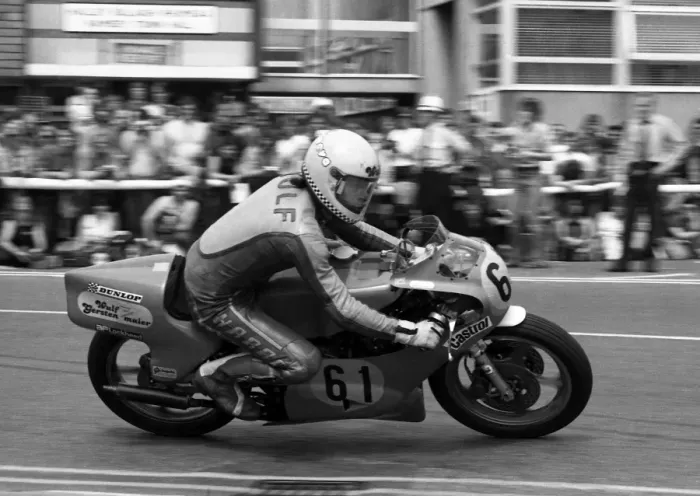 Framed Print : Gerhard Vogt (Yamaha) 1980 Senior TT Framed Print : Gerhard Vogt (Yamaha) 1980 Senior TT