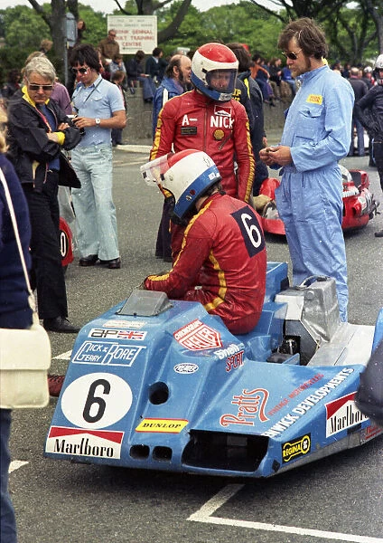 Gerry Boret & Nick Boret (Renwick Konig) 1974 500 Sidecar TT