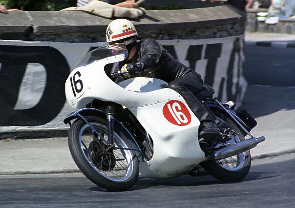 Gerry Borland (BSA) 1969 Production TT