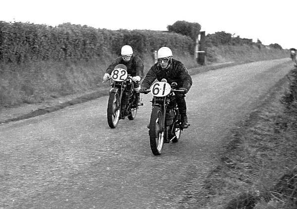 Gerry Edwards Velocette and Derek Farrant (Velocette)1951 Junior MGP Practice