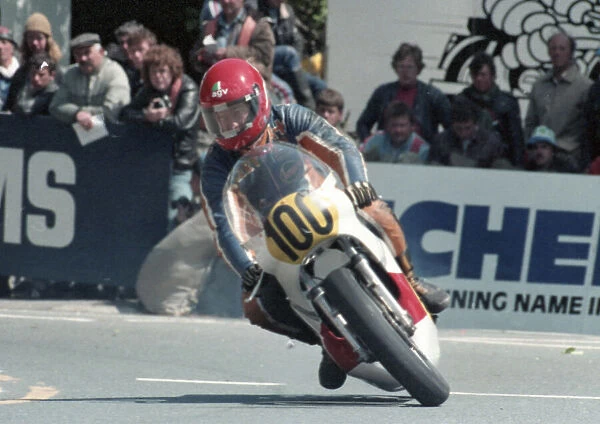 Gerry Jenkins (Yamaha) 1985 Senior TT